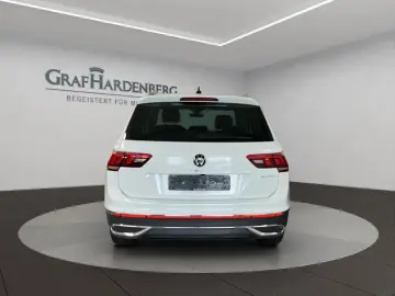 Tiguan 1.4 TSI DSG Elegance LED AHK ACC Navi