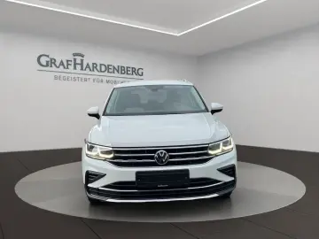 Tiguan 1.4 TSI DSG Elegance LED AHK ACC Navi