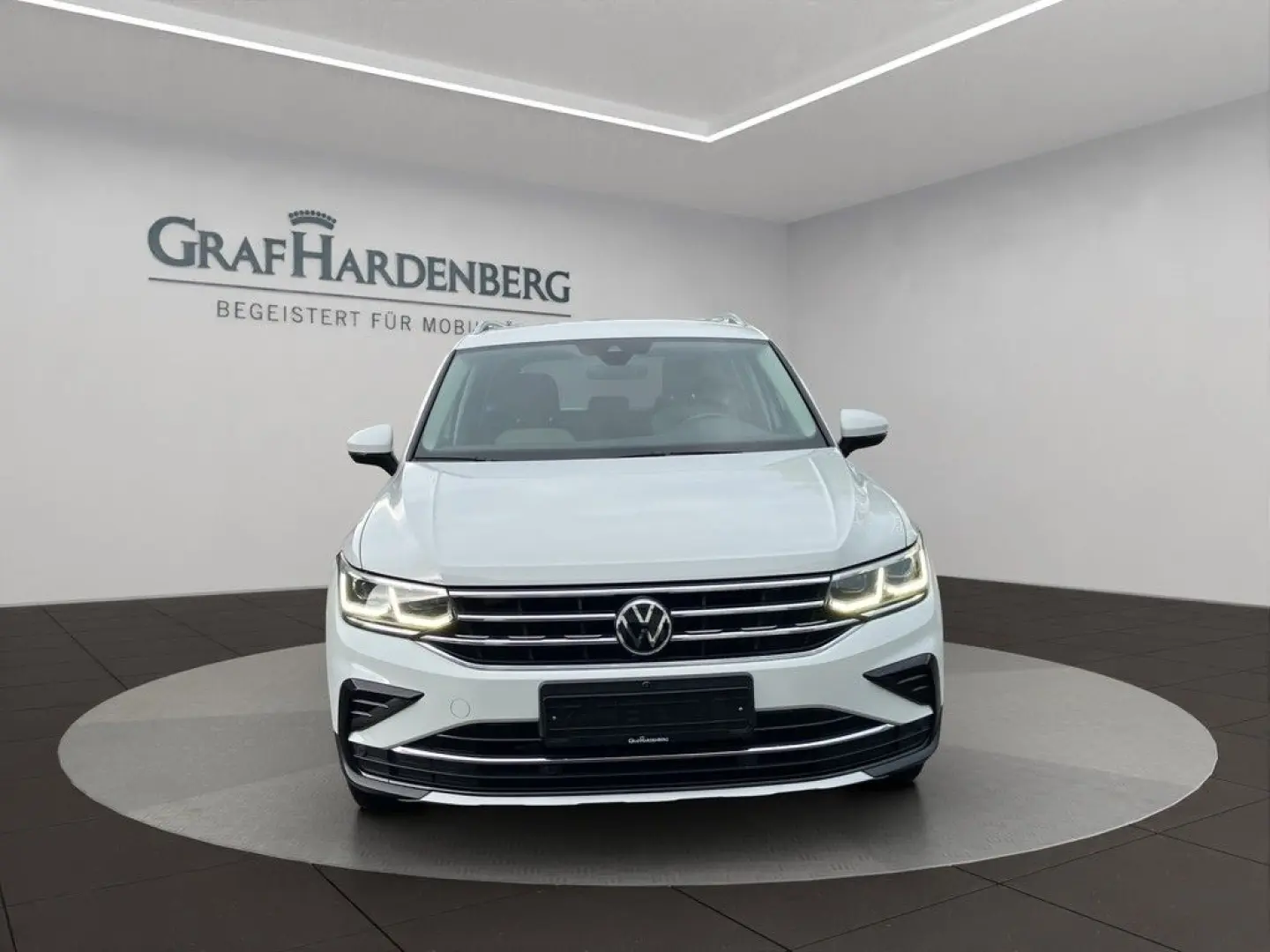 Tiguan 1.4 TSI DSG Elegance LED AHK ACC Navi