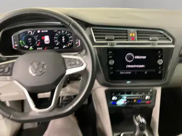 Tiguan 1.4 TSI DSG Elegance LED AHK ACC Navi