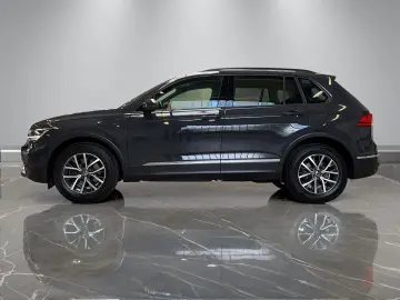 Tiguan Life 1.4TSIe DSG  AHK KAMERA LED ASSISTS