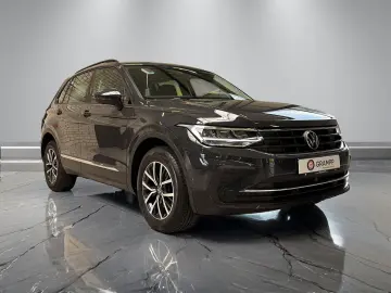 Tiguan Life 1.4TSIe DSG  AHK KAMERA LED ASSISTS