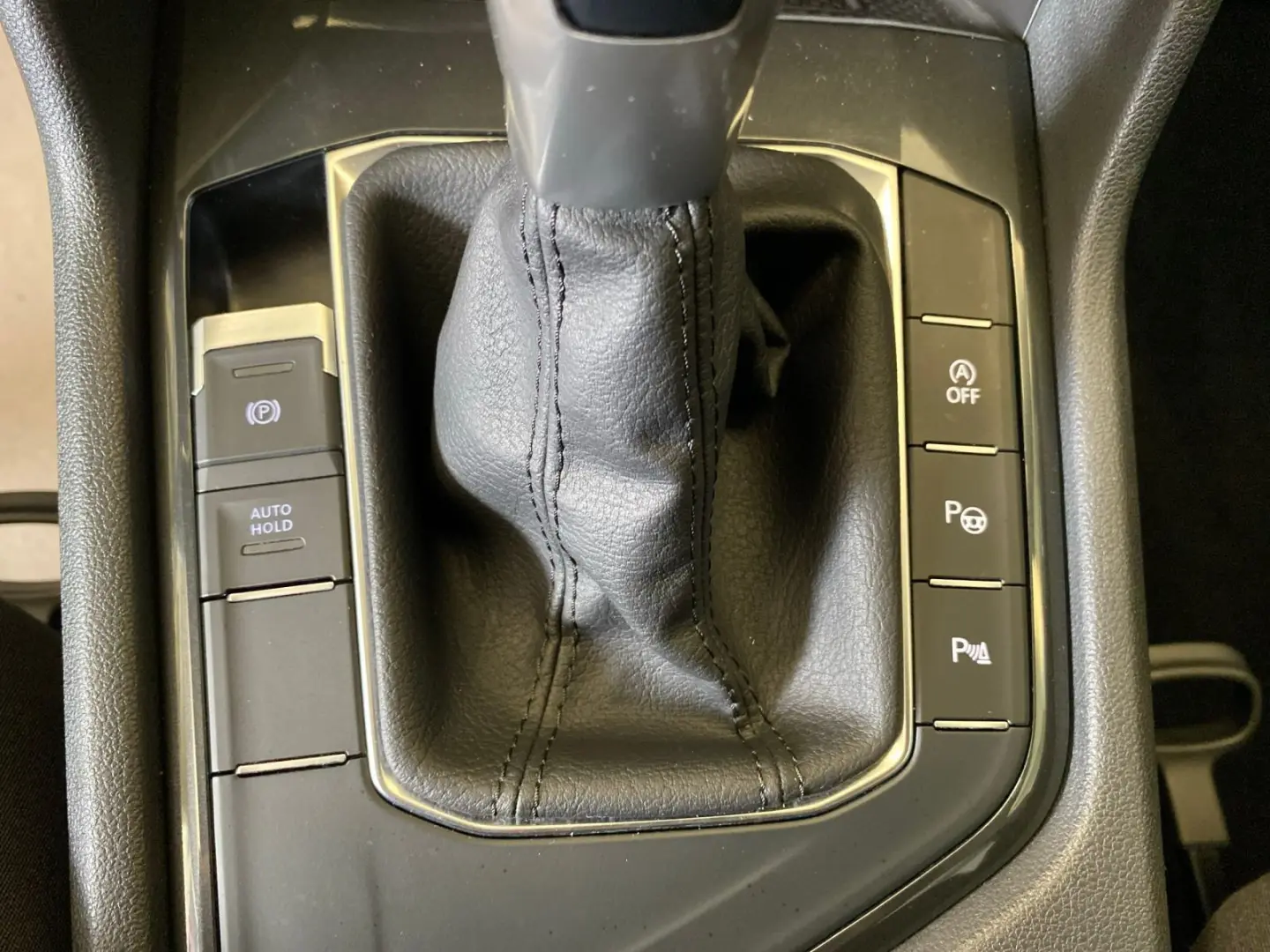 Tiguan Life 1.5 TSI  DSG Navi LED AHK