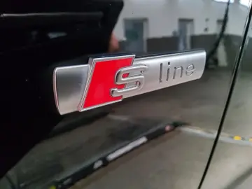 Q5 50 TFSI e Qu. S-Line Navi Xenon vc Pano AHK