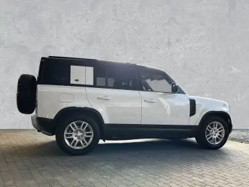 Defender 110 D200 AWD