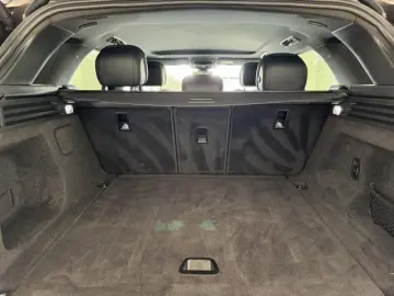 Range Rover Sport P460e Hybrid SE Dynamic