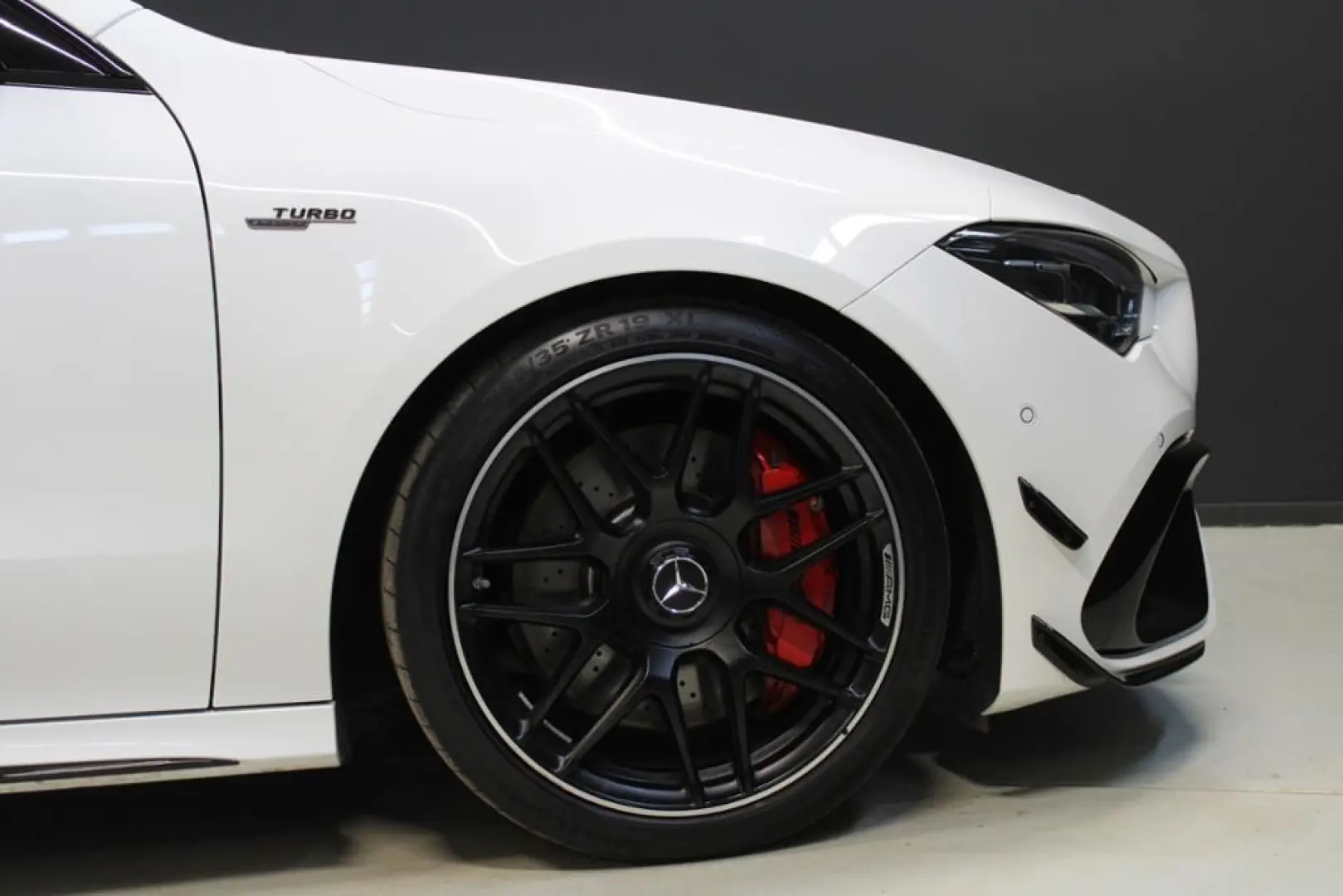 AMG CLA 45 S 4M  AERO PERFORMANCE NIGHT PERF BUR