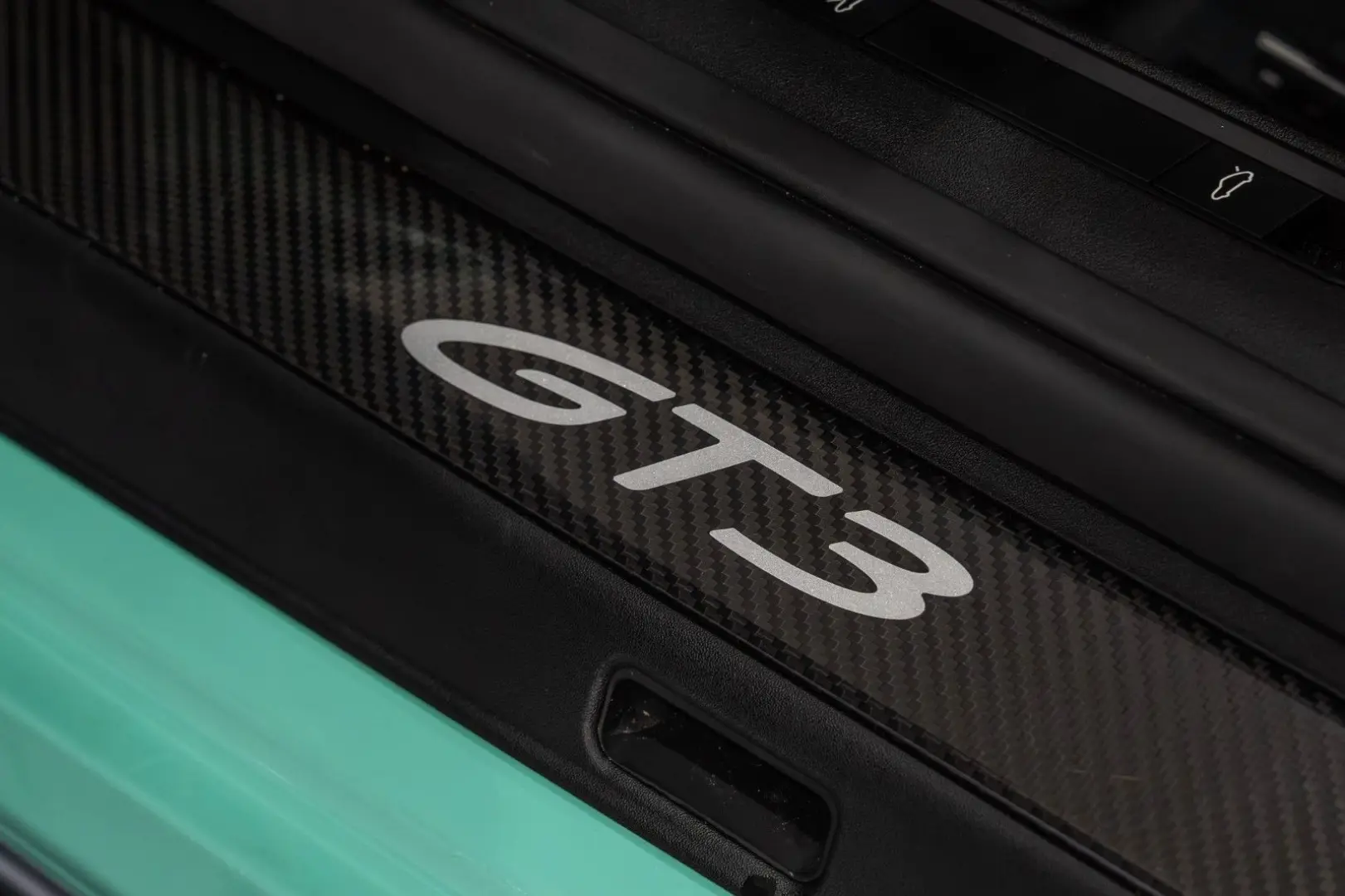 911 GT3 CLUBSPORT CARBONDACH MATRIX BOSE 1-HAND