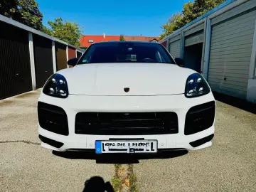 Cayenne 4.0 V8 GTS Coupe Leichtbau Carbon