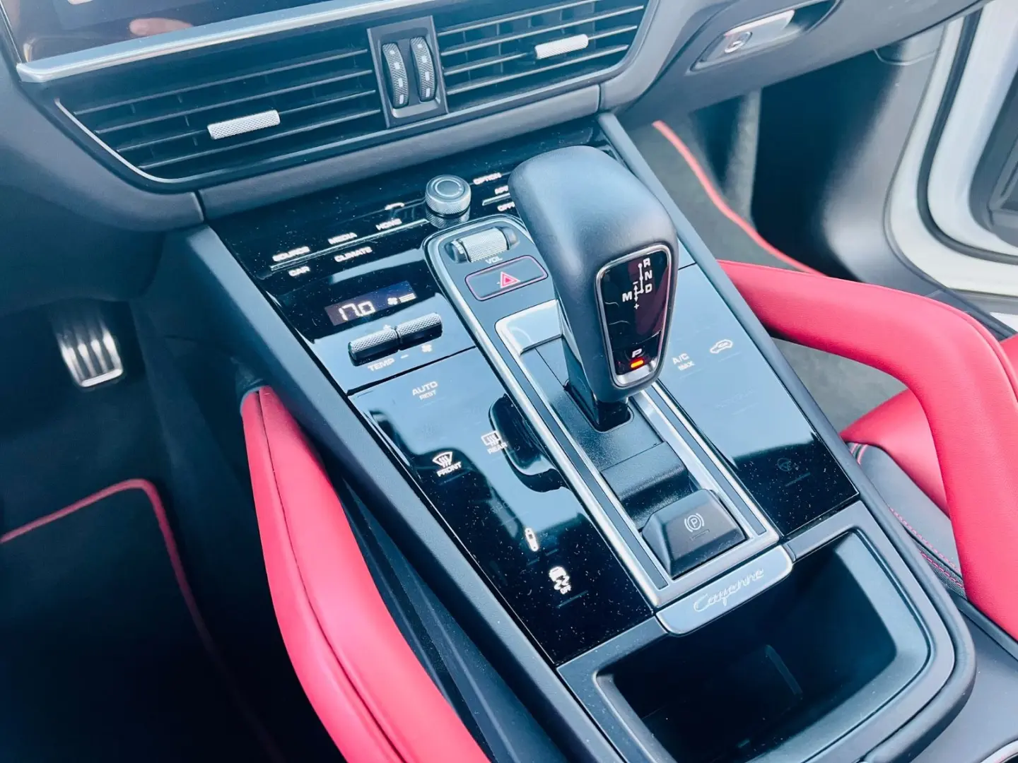 Cayenne 4.0 V8 GTS Coupe Leichtbau Carbon