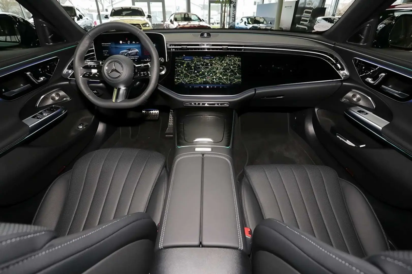 E 300 e 4M AMG MBUX 360  DIG-LED Pano AHK Night