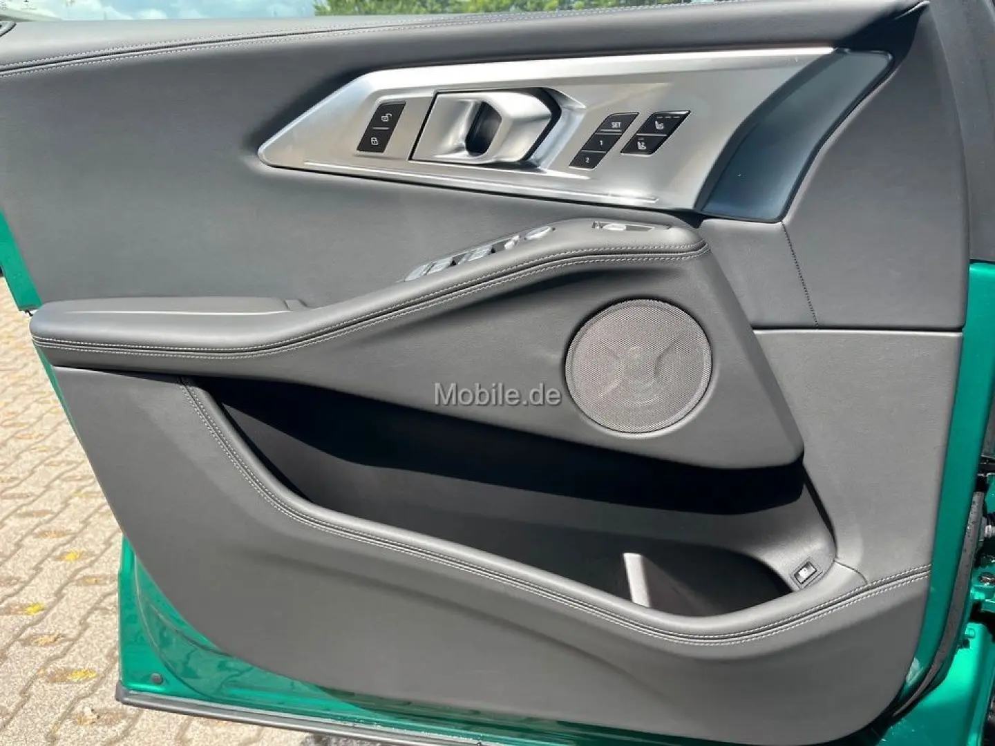 XM 50e 22  Autobahnassistent AHK HUD Sitzlüftung