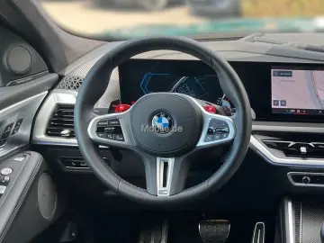 XM 50e 22  Autobahnassistent AHK HUD Sitzlüftung