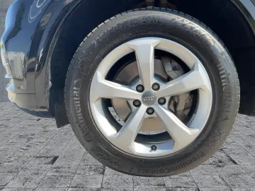 Q5 40 TDI QU S-TR DESIGN XENON NAVI RFK GRA 18