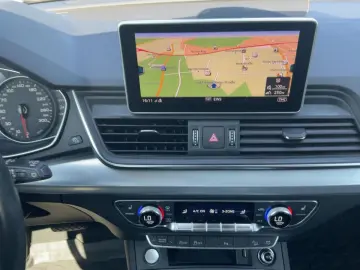 Q5 40 TDI QU S-TR DESIGN XENON NAVI RFK GRA 18