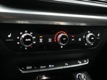 Q5 40 TDI quattro S tronic sport Navi Temp Kamer