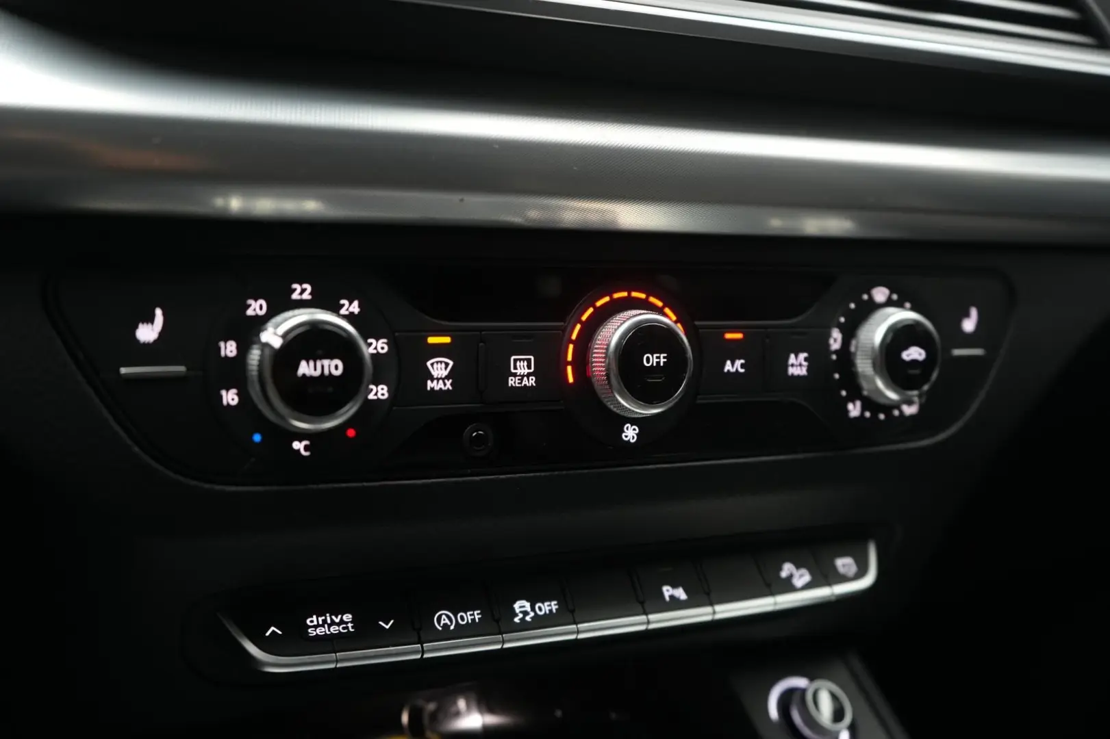 Q5 40 TDI quattro S tronic sport Navi Temp Kamer