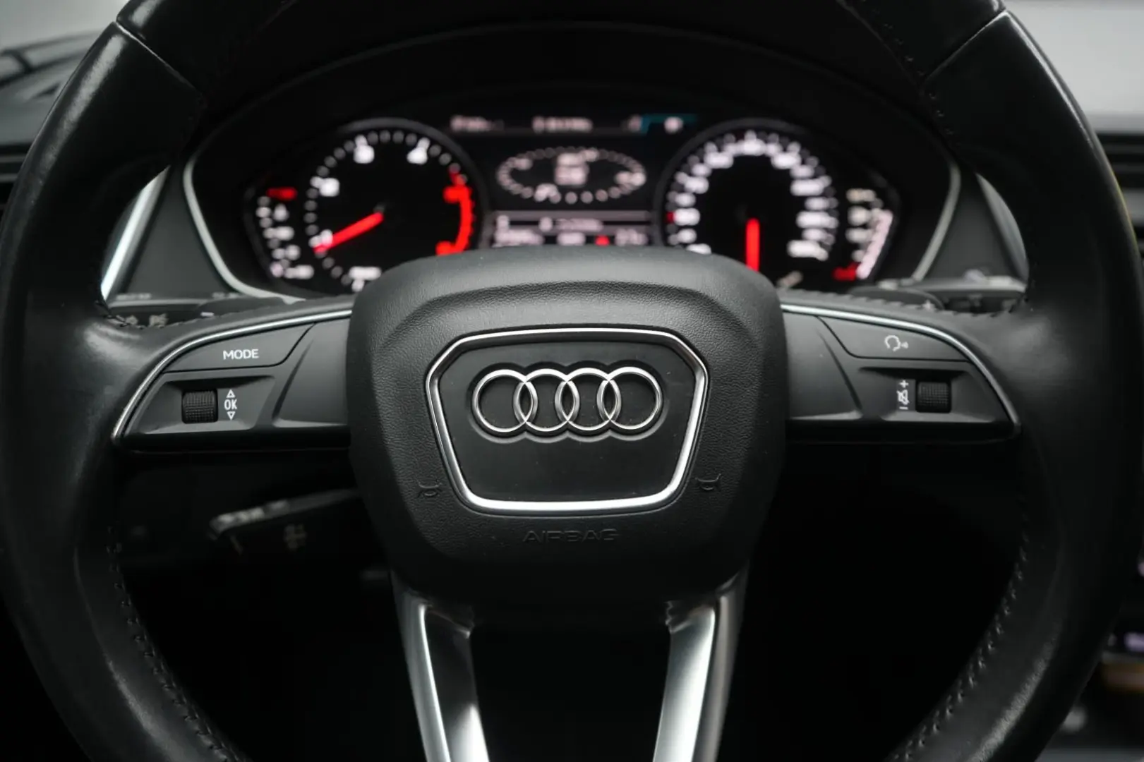 Q5 40 TDI quattro S tronic sport Navi Temp Kamer