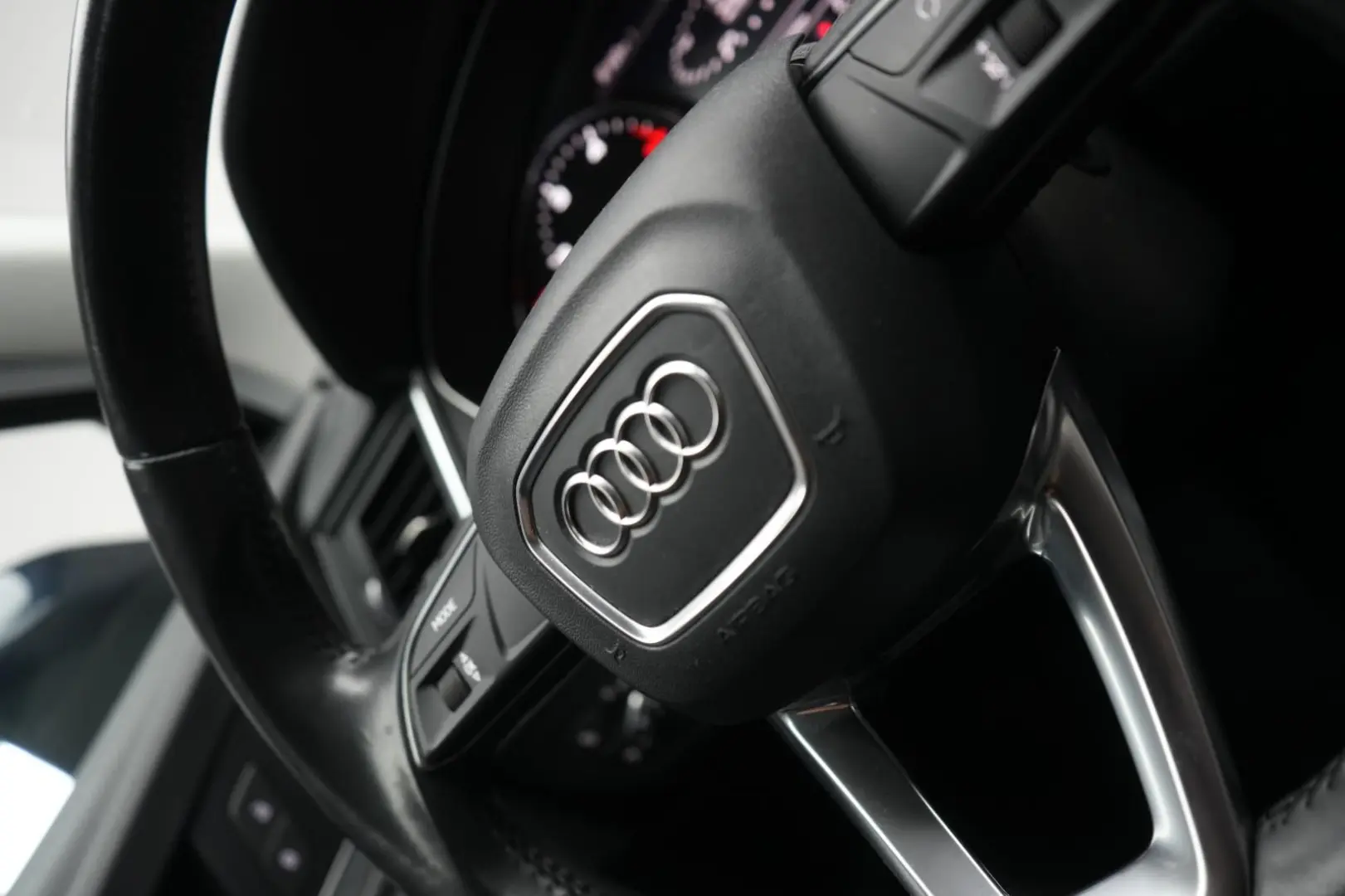 Q5 40 TDI quattro S tronic sport Navi Temp Kamer