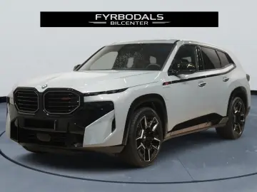 XM Red Label  748HP xDrive HUD Hybrid Plugin VAT