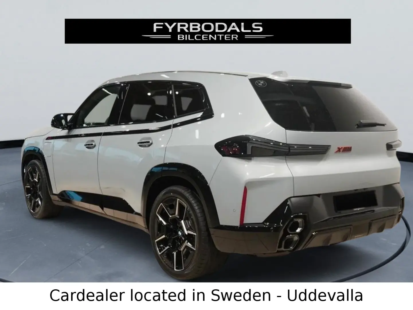 XM Red Label  748HP xDrive HUD Hybrid Plugin VAT