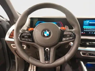 XM Red Label  748HP xDrive HUD Hybrid Plugin VAT