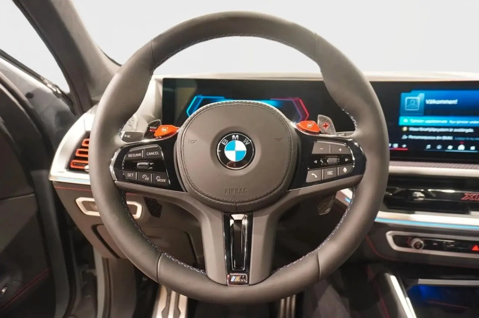 XM Red Label  748HP xDrive HUD Hybrid Plugin VAT