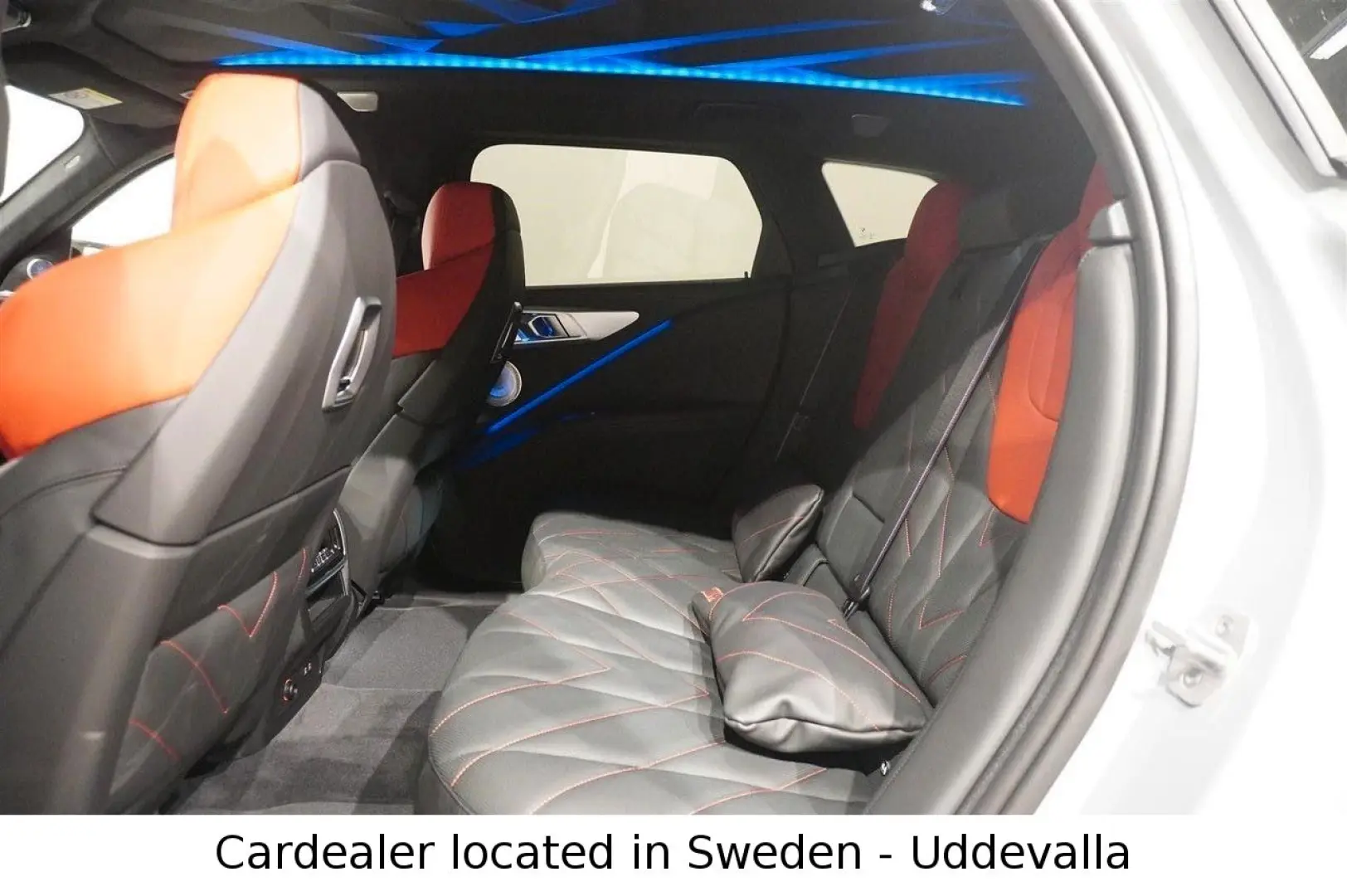 XM Red Label  748HP xDrive HUD Hybrid Plugin VAT
