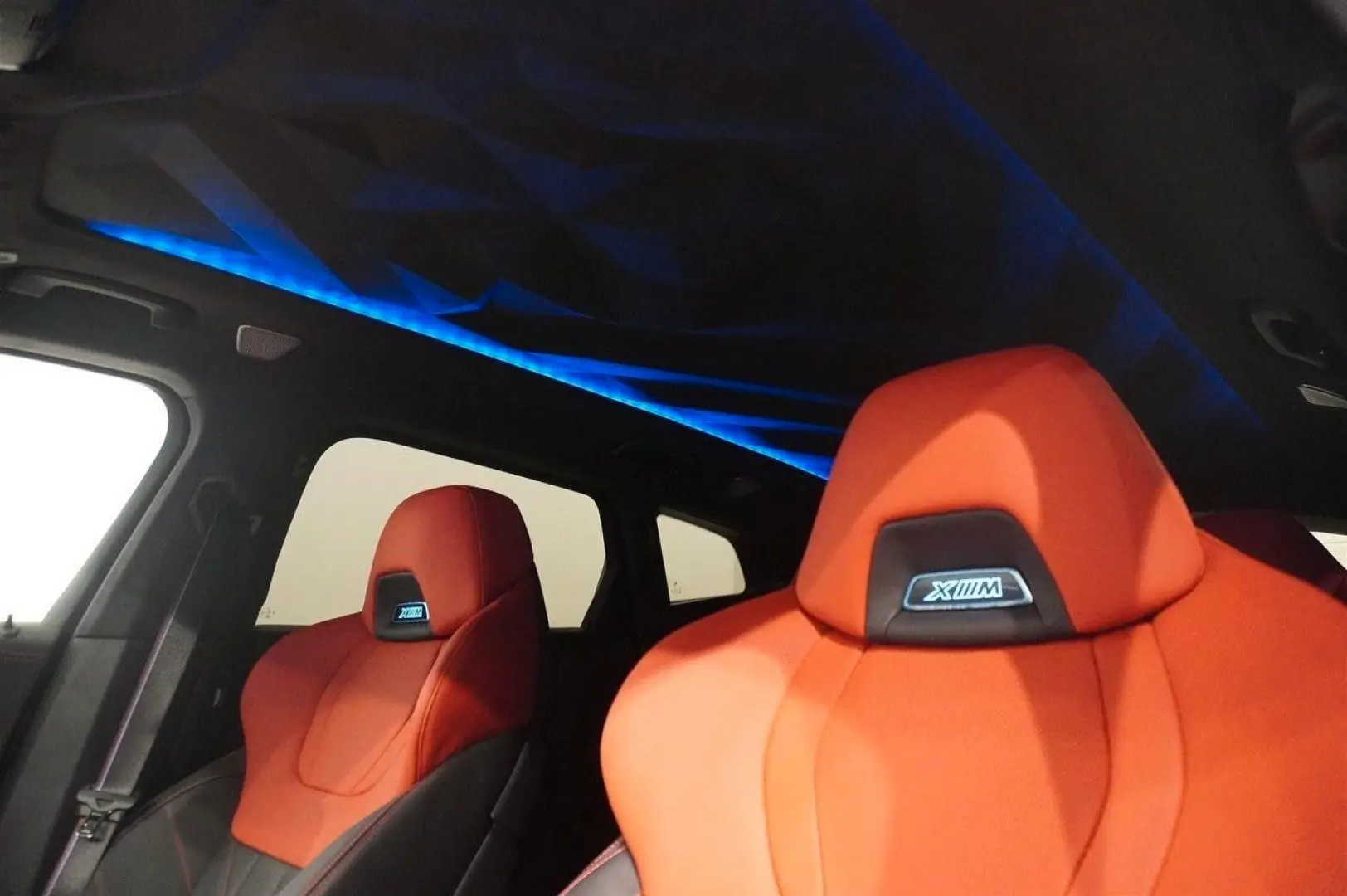 XM Red Label  748HP xDrive HUD Hybrid Plugin VAT