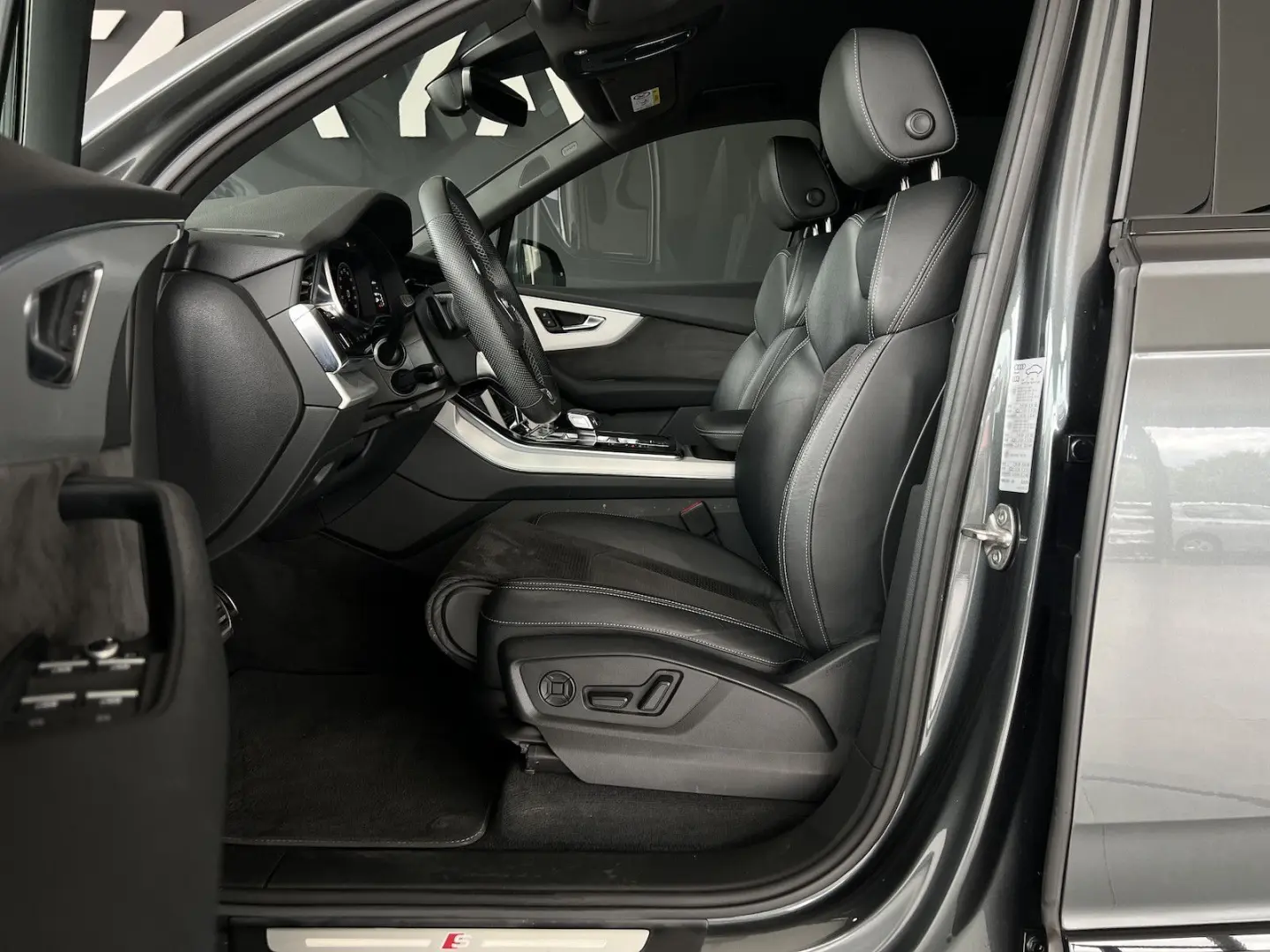 Q7 45 TDI S-Line Black 7-SITZER LUFT B&O