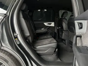 Q7 45 TDI S-Line Black 7-SITZER LUFT B&O