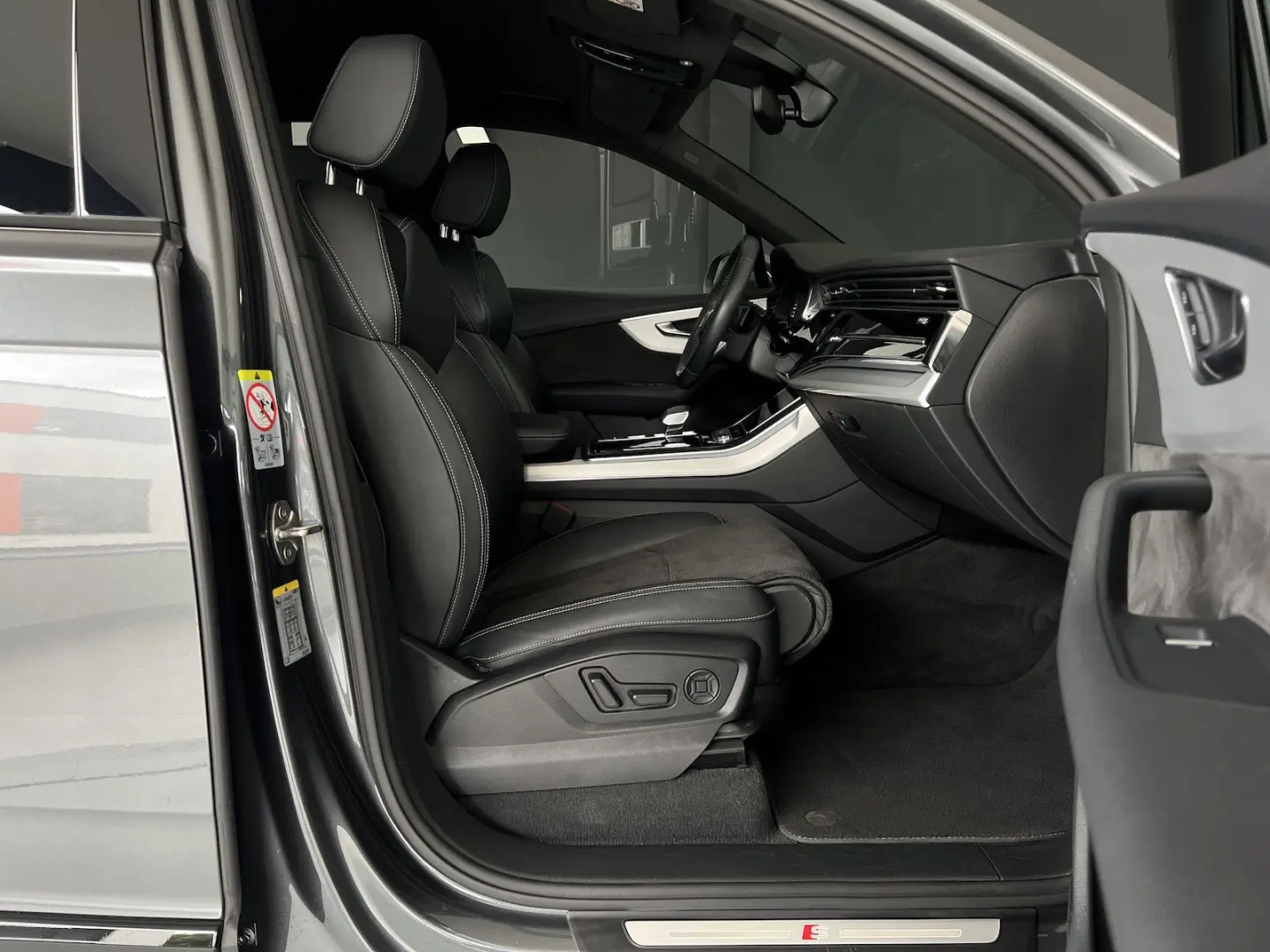 Q7 45 TDI S-Line Black 7-SITZER LUFT B&O