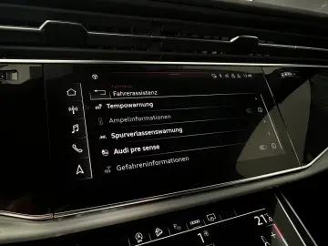 Q7 45 TDI S-Line Black 7-SITZER LUFT B&O