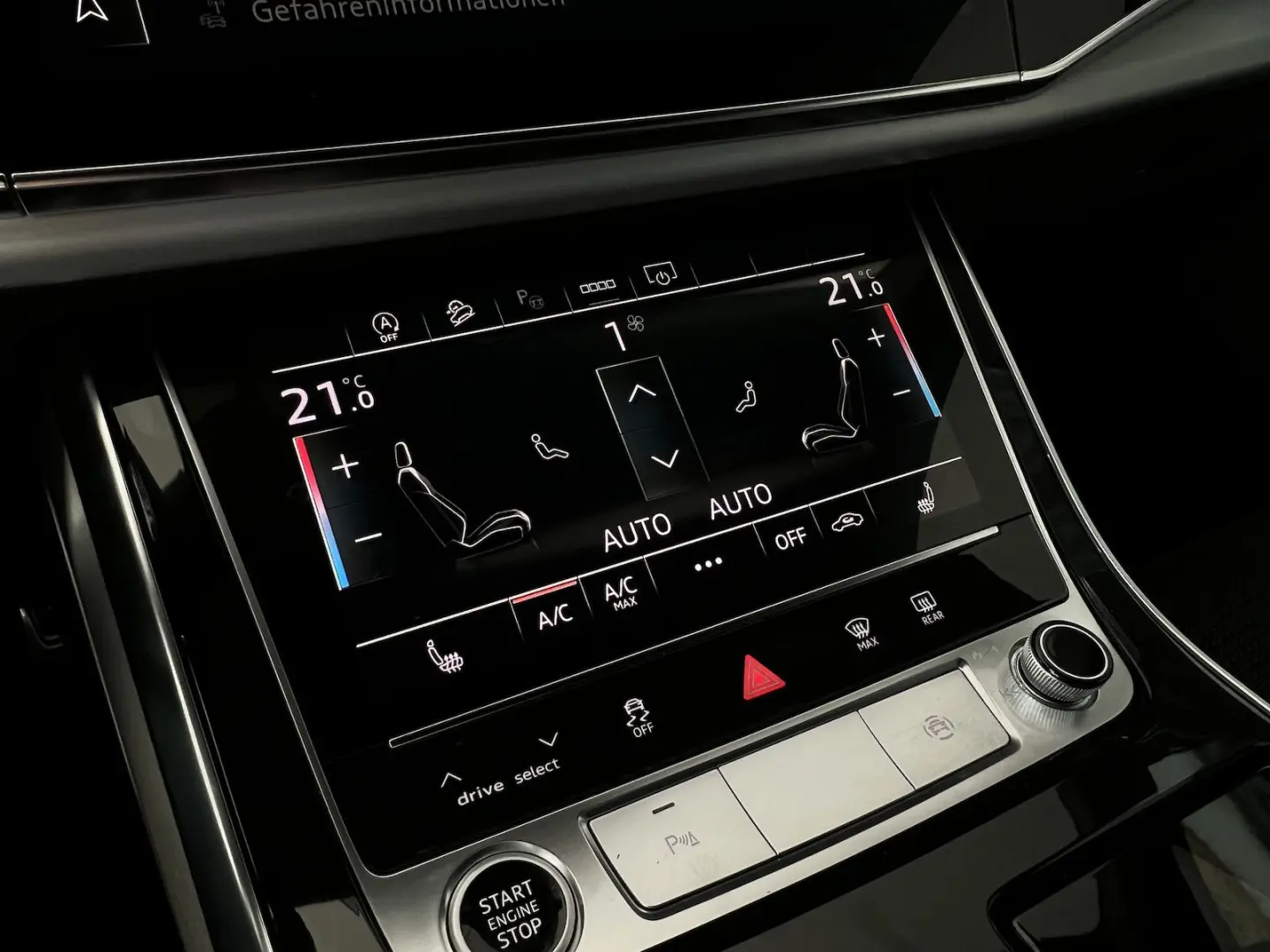 Q7 45 TDI S-Line Black 7-SITZER LUFT B&O