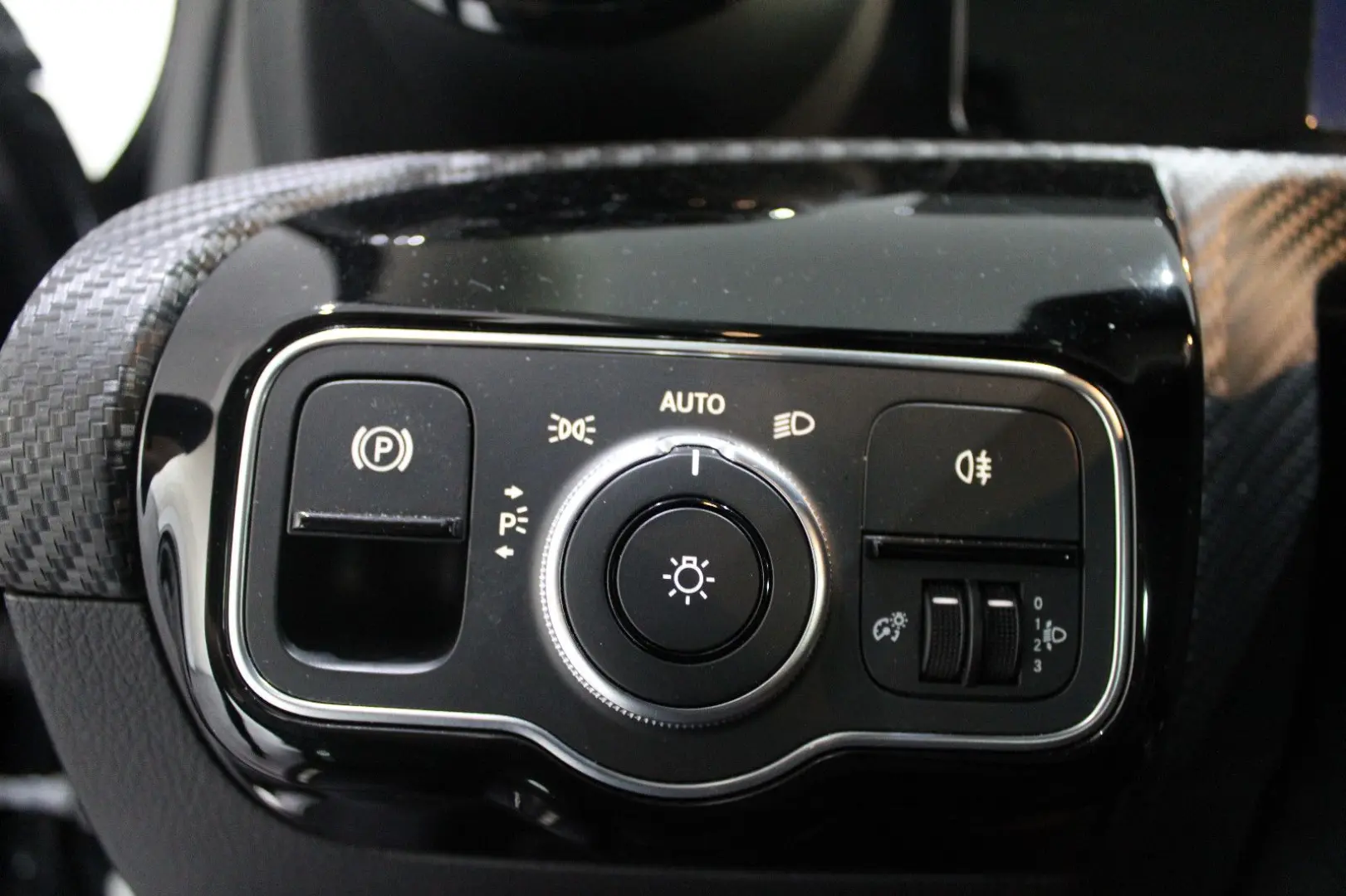 A 180 d LIMOUSINE BUSINESS-PAKET AMG  I.HAND