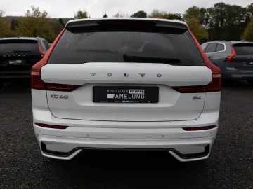 XC60 B4 Plus Dark SITZBELÜFTUNG LED PANO 360