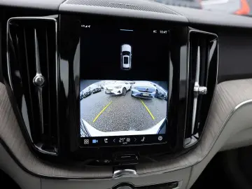 XC60 B4 Plus Dark SITZBELÜFTUNG LED PANO 360