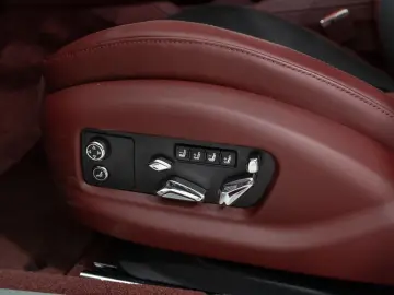 Flying Spur S Hybrid  Leasing mgl. NAIM