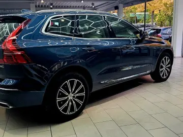 XC 60 Inscription AWD Panora Leder 48Volt MiltH