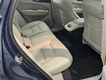 XC 60 Inscription AWD Panora Leder 48Volt MiltH