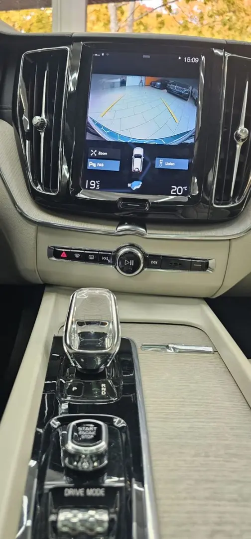 XC 60 Inscription AWD Panora Leder 48Volt MiltH