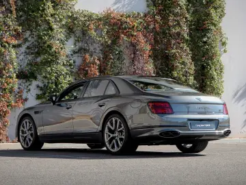 Bentley Flying Spur S V6 Hybrid 550hp