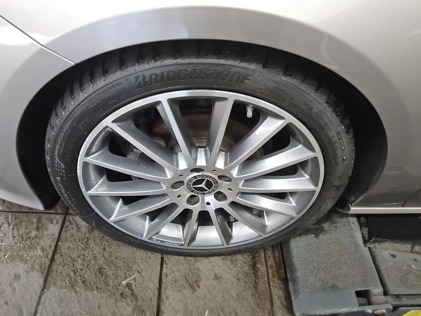 CLA 180 Progressive Navi LED MBUX AR