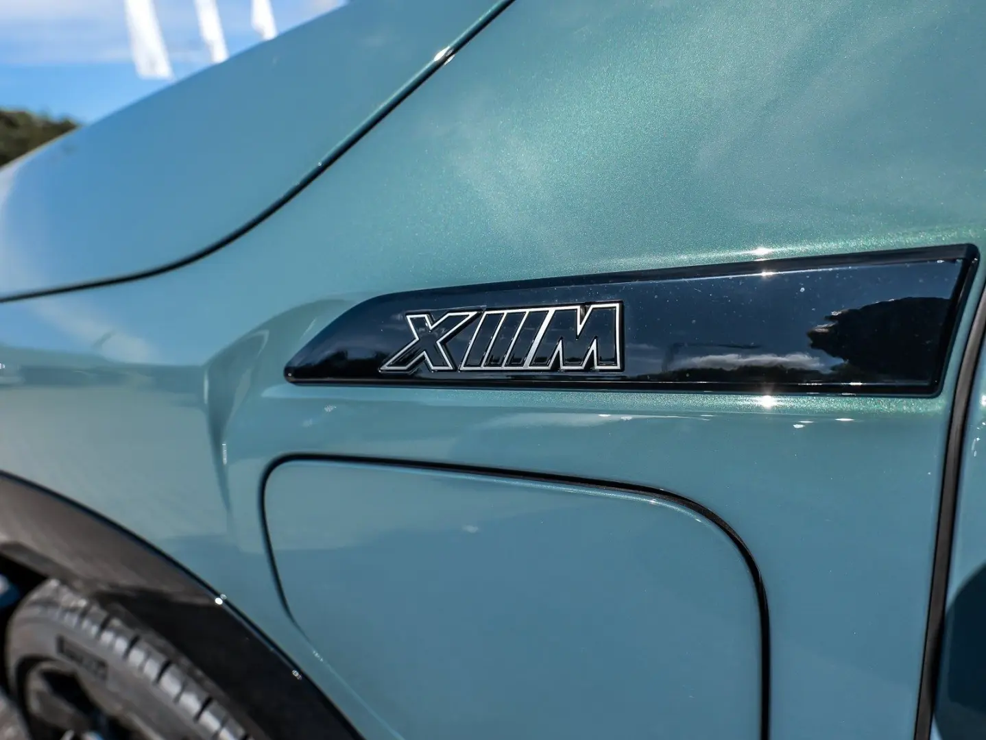 XM 50e M Sport