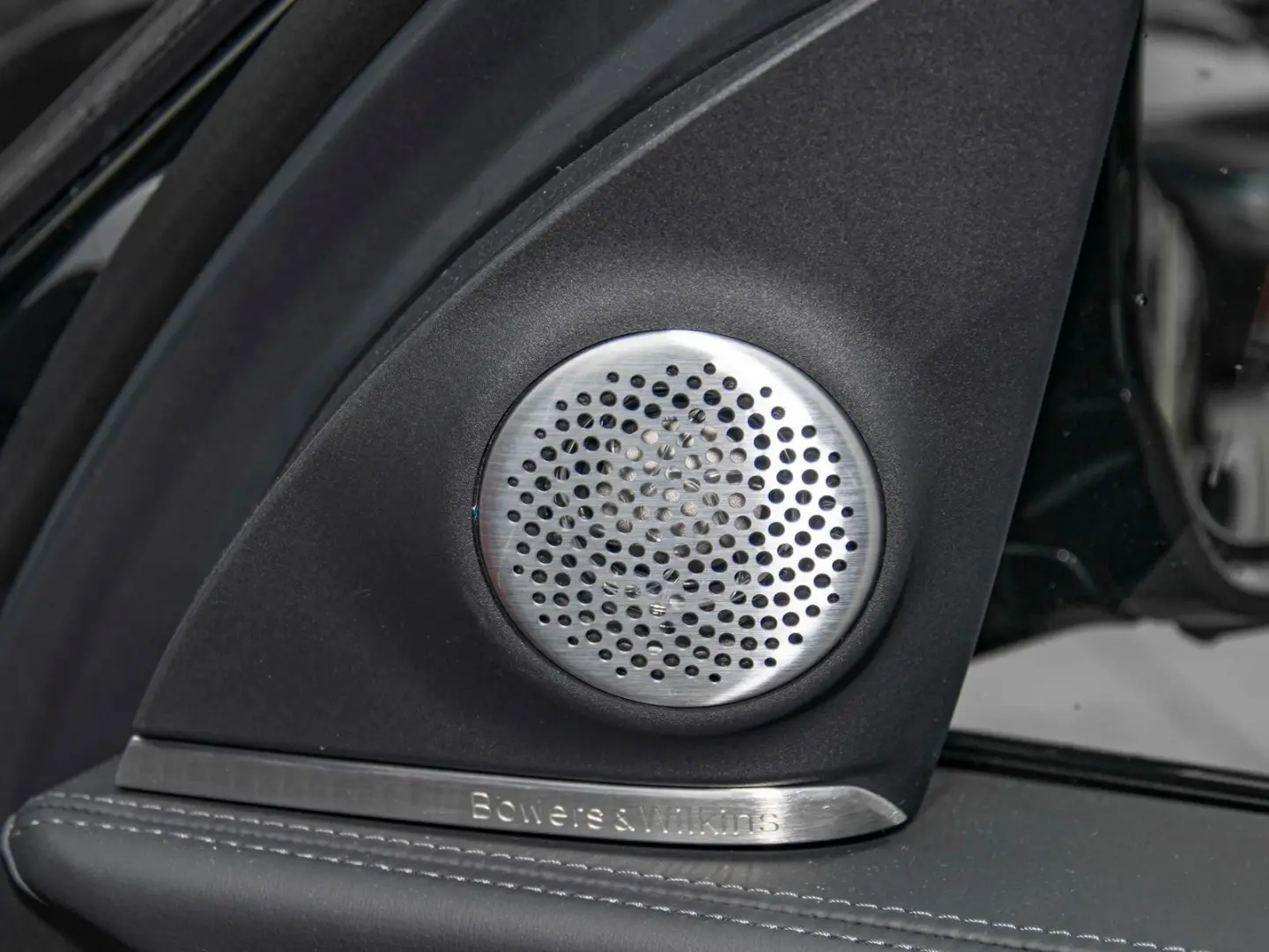 XM M-Drivers
