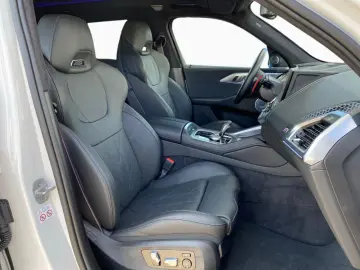 XM