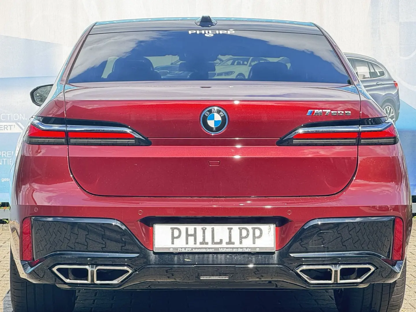 M760e xDrive M Sport