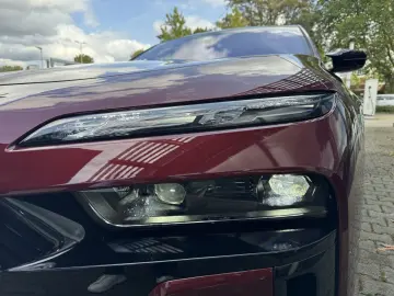 M760e xDrive M Sport