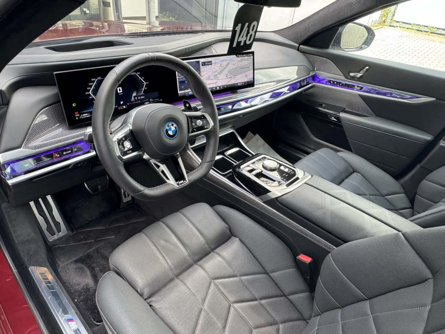 M760e xDrive M Sport