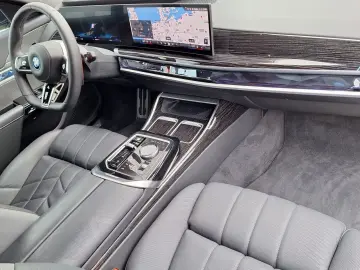 M760e M Performance